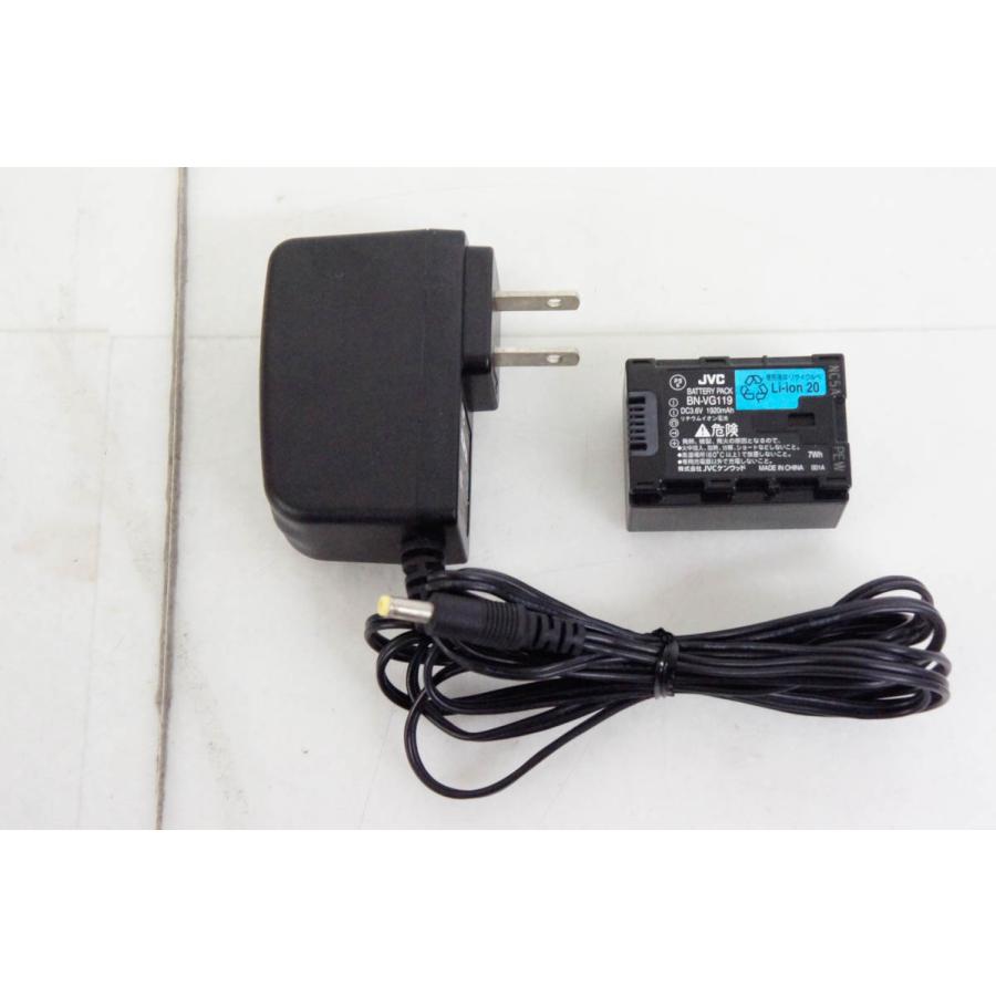 ПОДЕРЖАННАЯ JVC Everio GZ‑HM155 (JVC Кенвуд) Цифровая видеокамера