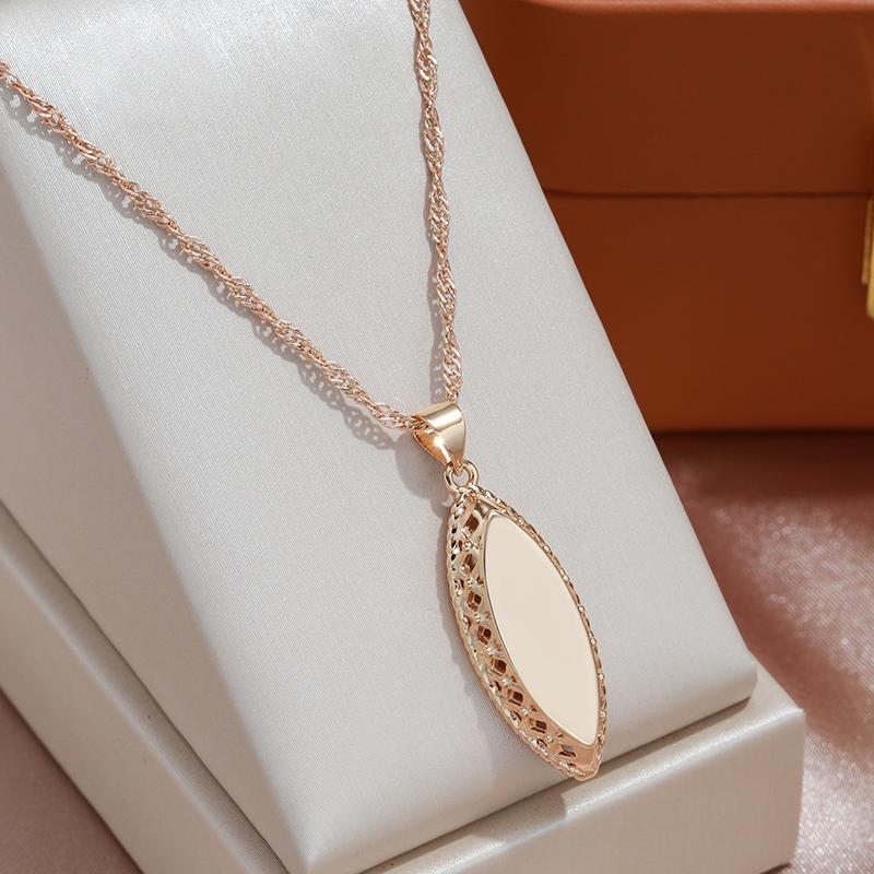 Minimalist Design Wave Chain Rhombic Pendant Necklaces Rose Gold Color Vintage Fashion Fine Jewelry Women Elegant Necklaces