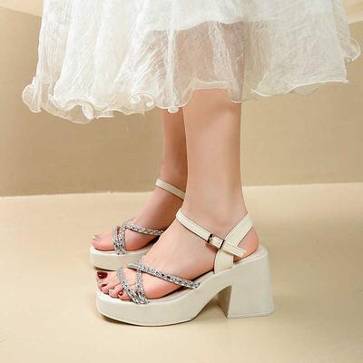 Женская обувь – Сандалии