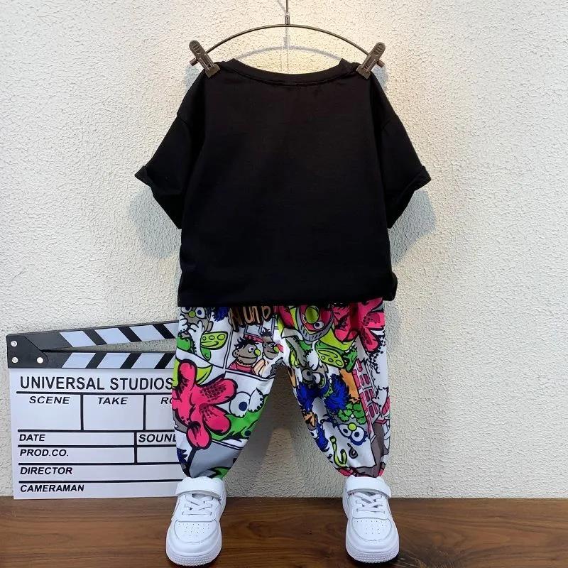Костюм из двух предметов, костюм для мальчика, летняя одежда, властный динозавр, красивая детская одежда для маленьких и средних размеров, детская одежда с короткими рукавами