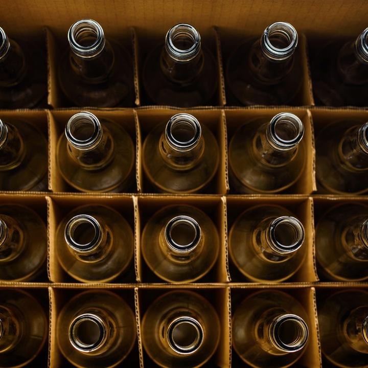 50x MONOPOL glass bottles 0.5l for vodka, long cap