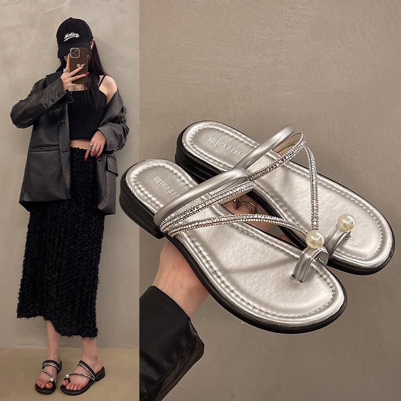 Fashion Slippers for Women's Summer Outerwear, Clip on Feet, Chubby Wide Toe, French Roman Beach, Thick Sole, Women Shoes