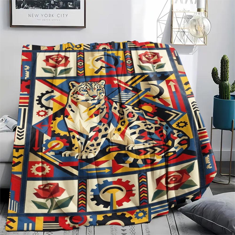 Snow Leopard Animal Print Flannel Blanket, High quality Comfortable for All Seasons, Home Decor, Warmth and Comfort, Perfect for Christmas Gifts126