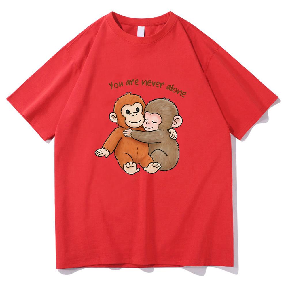 Футболка Punch Monkey Милый Малыш Обезьянка с Плюшевой Игрушкой Графические Футболки Эмоциональный Подарок Любителям Животных Хлопковый Топ Женский Мужской Летняя Одежда