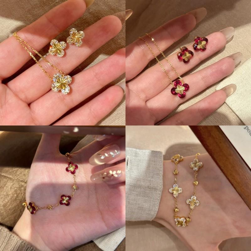 Lucky Clover Jewelry Set Women Red Corundum White Zircon Gold Tone Luxury Minimalist Design