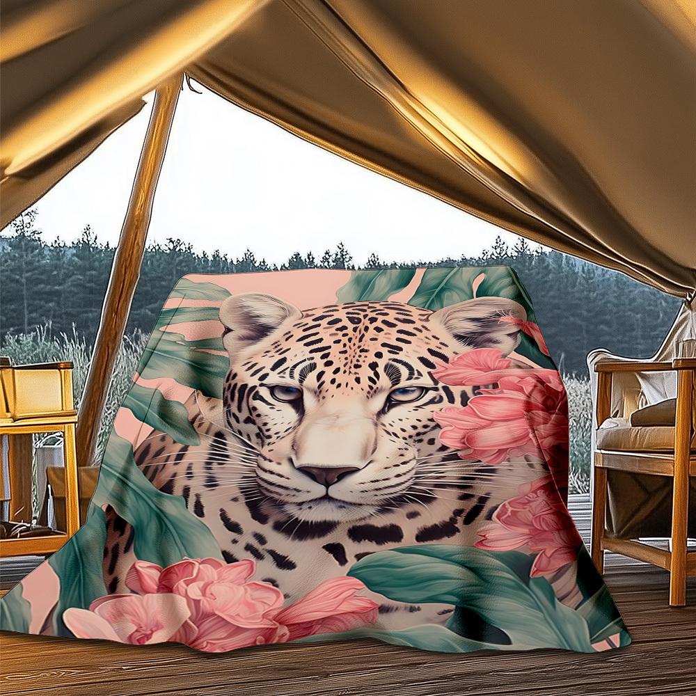 1pc Leopard Floral Print Outdoor Soft Polyester Flannel Throw Blanket Versatile for All Seasons , Soft , Cozy , Warm All Season Quilted Throw ,