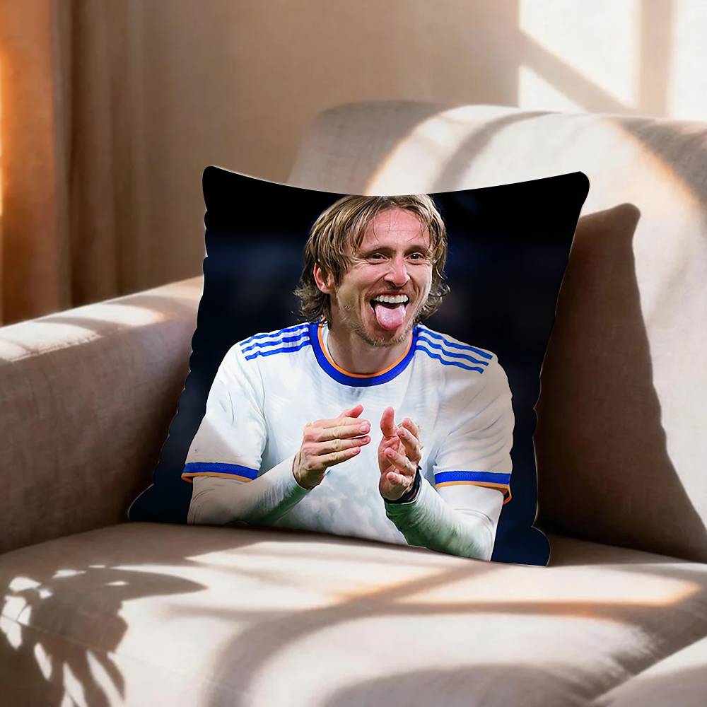 Legendary Midfielder Luka MModric Pillow Case Pattern Printed Pillowcase For Living Room Sofa Cushion Cover