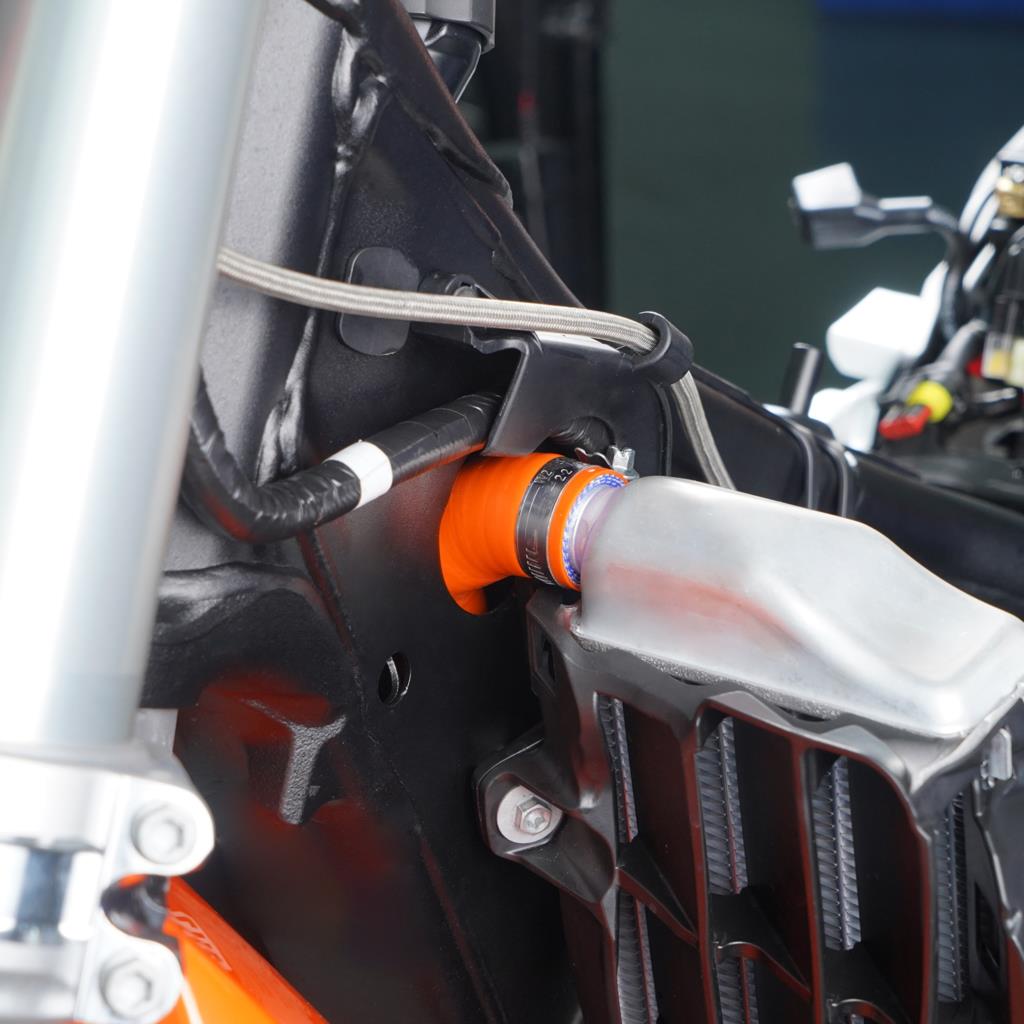 NICECNC Для KTM EXC 300 EXC 450 EXCF 350 XCW 2020-2023 SX 125 SXF 250 SXF 450 XC XCF 2019-2022 Рама Т-образный элемент Комплект шлангов радиатора