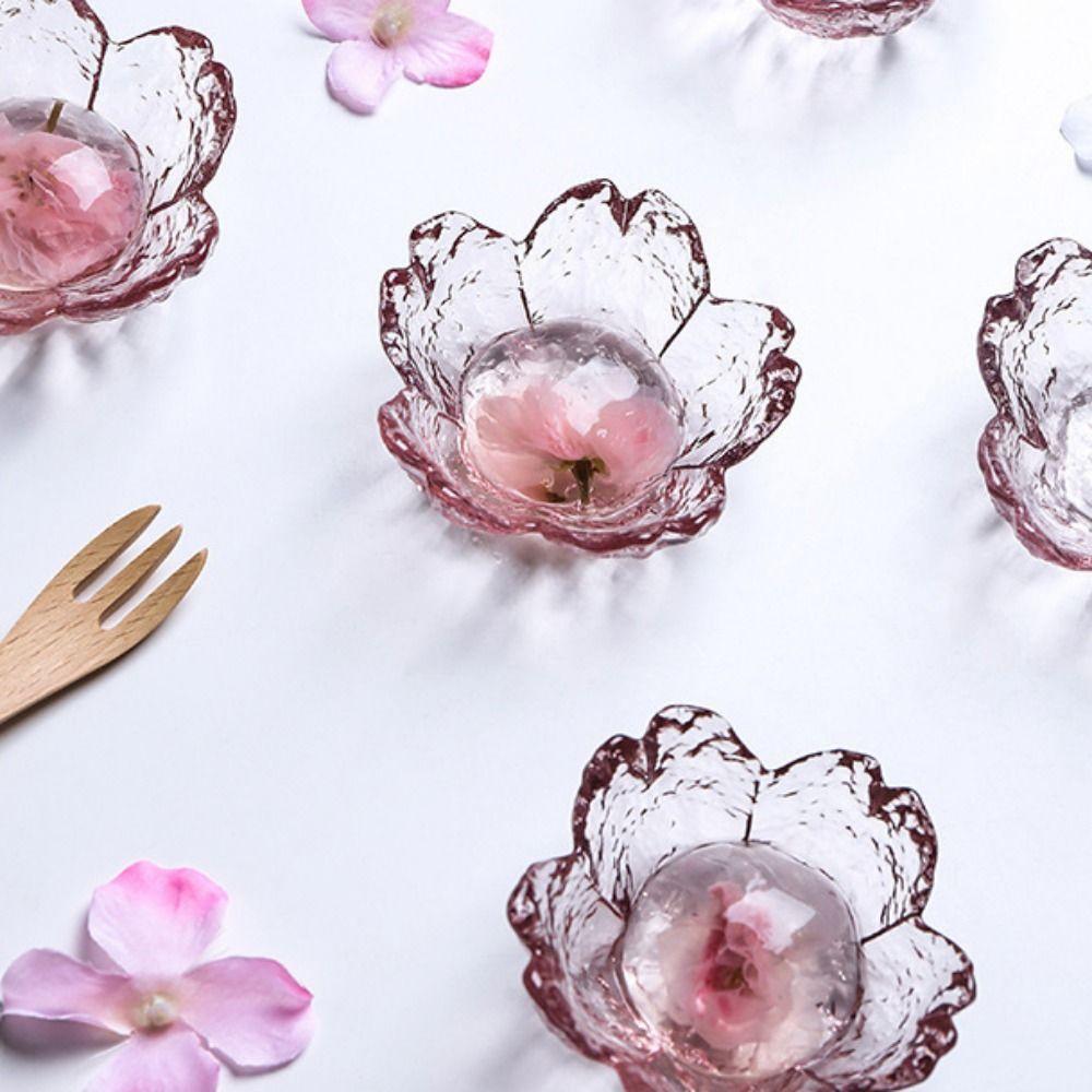 Подсвечник в виде цветка с золотой инкрустацией в японском скандинавском стиле, небольшой фруктовый салат, мороженое, столовые приборы, кухонные гаджеты, изысканный современный