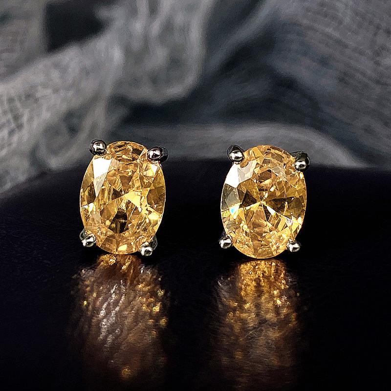 Trendy and Simple Four Claw Oval White Zircon Earrings, Classic and Versatile, Small and Compact Women's Zircon and Accessories