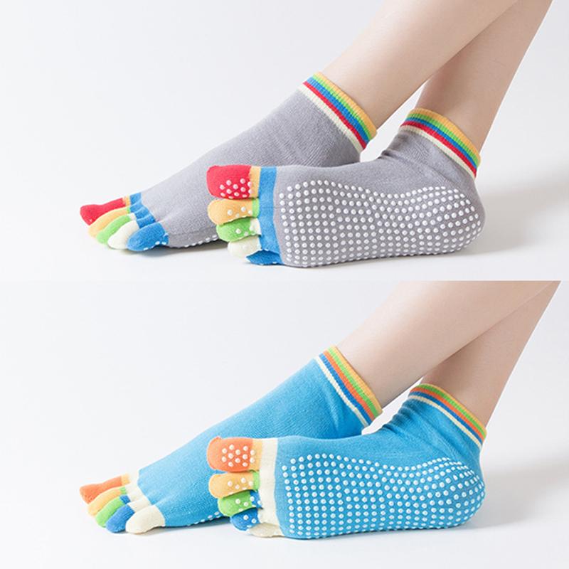 1Pair Candy Color Yoga Socks Rainbow Five-Toe Split Professional Non-Slip Dance Socks Yoga Dancers Socks Indoor Training Socks