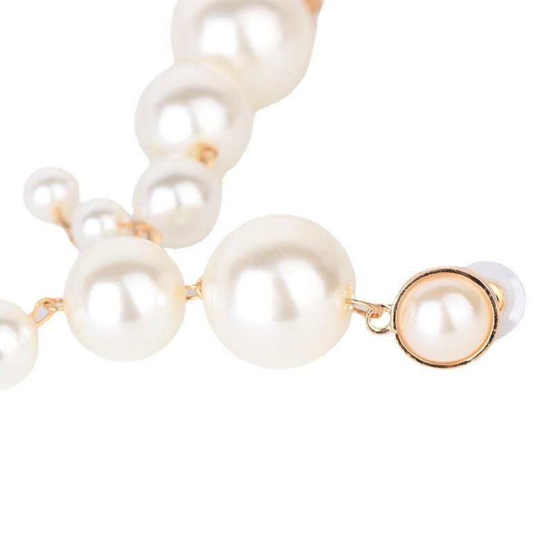 Long Pearl Elegant Earrings With Gradient Design Chic And Stylish Accessories
