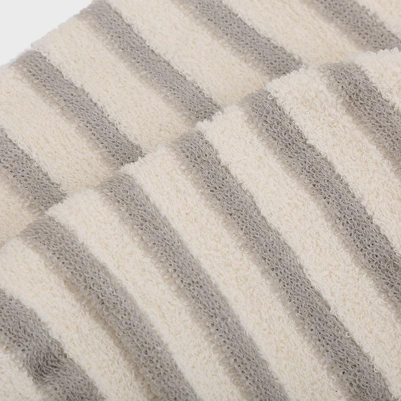 Мягкие полосатые льняные хлопковые перчатки для бани — нежные для кожи и идеальные для отшелушивания