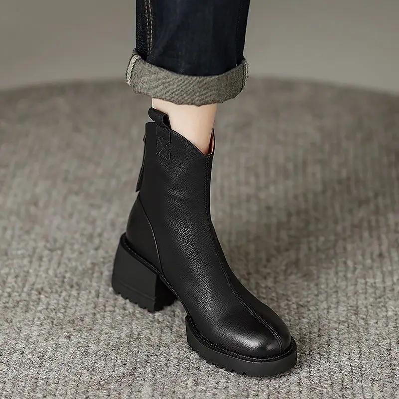 Winter 2024 Female Short Shoes Trend Women's Ankle Boots Autumn Booties Pu Comfortable and Elegant Spring Y2k Designer Luxury 39