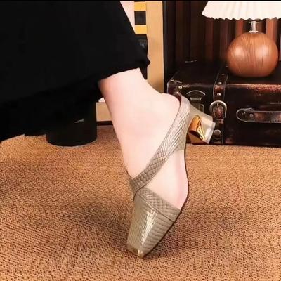 Баотоу полушлепанцы женские летние новые модные сандалии женские железный носок толстый каблук удобные квадратный носок сандалии женские