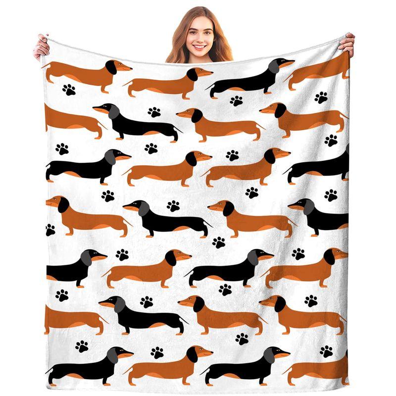 VIKAMA Cute Dachshund Wiener Dog Flannel Fleece Throw Blanket Lightweight Decor Gift for Dog Lovers Teens Men Women Boys Girls