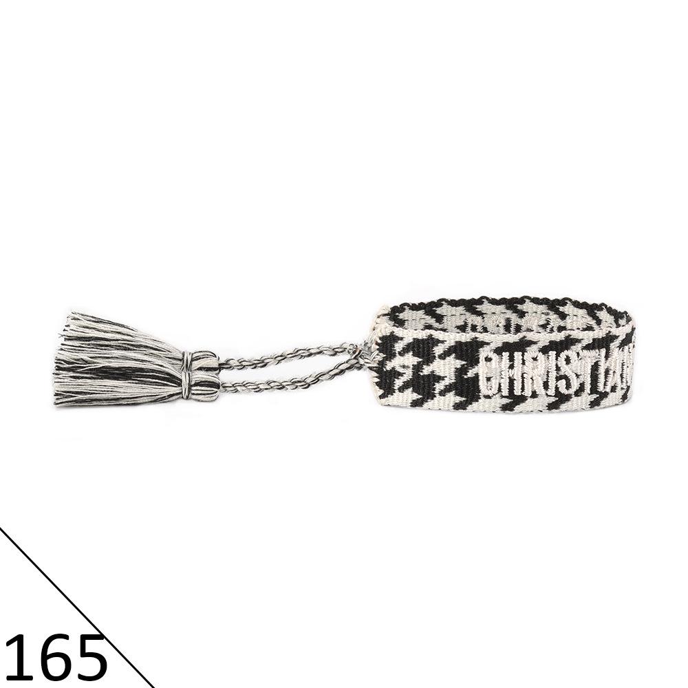 Браслет дружбы ручной работы с вышивкой и кисточками для женщин