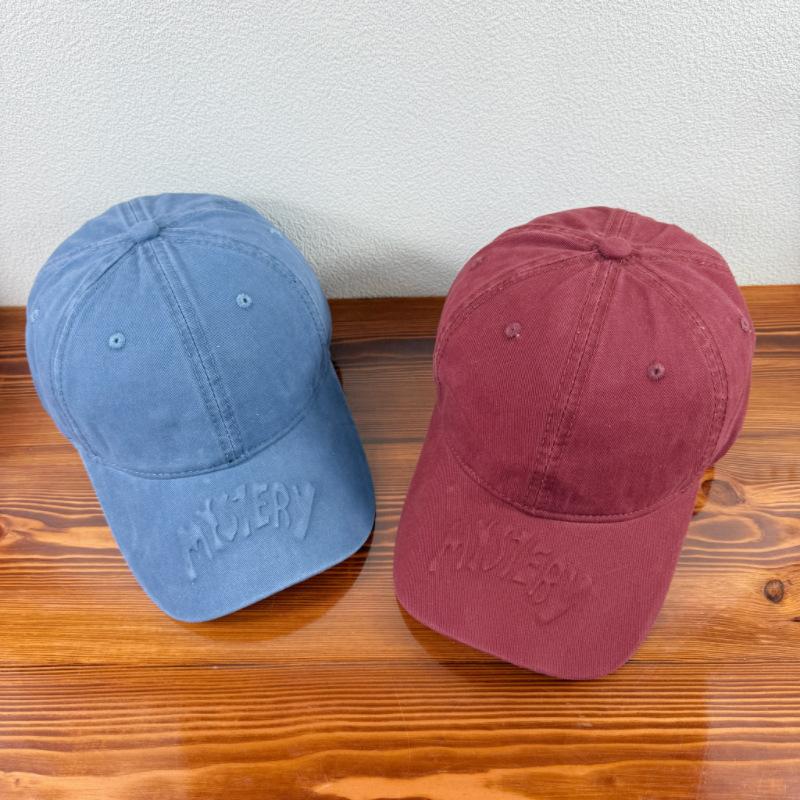 Cotton Baseball Cap With Emblem Design For Spring Sun Fashionable Protection