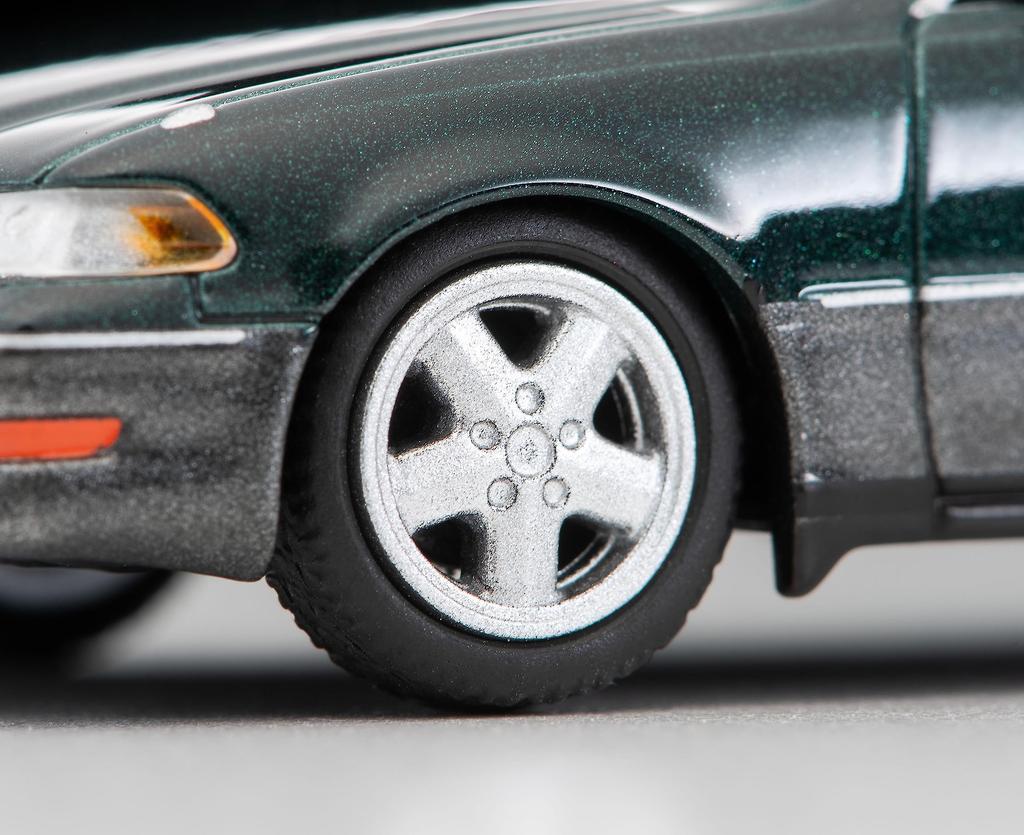TOMYTEC Tomica Limited Vintage Neo Масштаб 1/64 LV-N299b Toyota Mark II 2.5 Tourer V, Темно-зеленый/Серый, Модель 1998 года, Готовое изделие