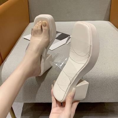 Сказочный ветер туфли на высоком каблуке толстой подошве крутые шлепанцы, женские 2025 новый летний уличный водонепроницаемый стол с прозрачными крутыми шлепанцами