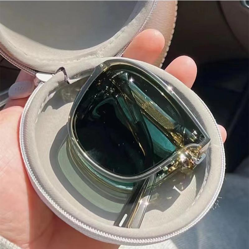 Folding Sunglasses with Case Sunglasses for Women Fashion Air Cushion Eyewears UV 400 Eyewears