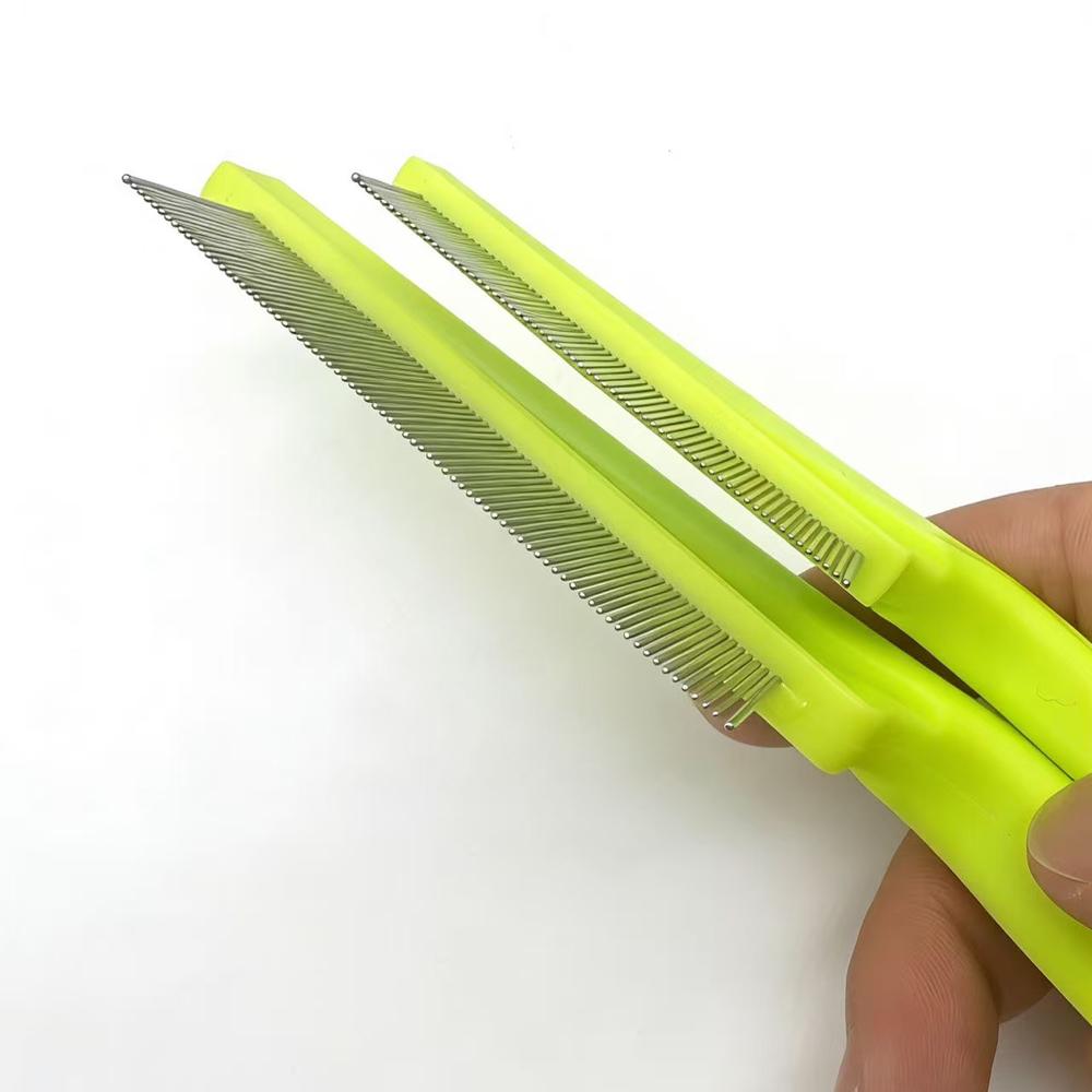 Eco-Friendly Simple Style Stainless Steel Pins Plastic Handle Comb for Dogs & Cats Flea Lice Nit Tick Cleaning Removes Hair/Fur