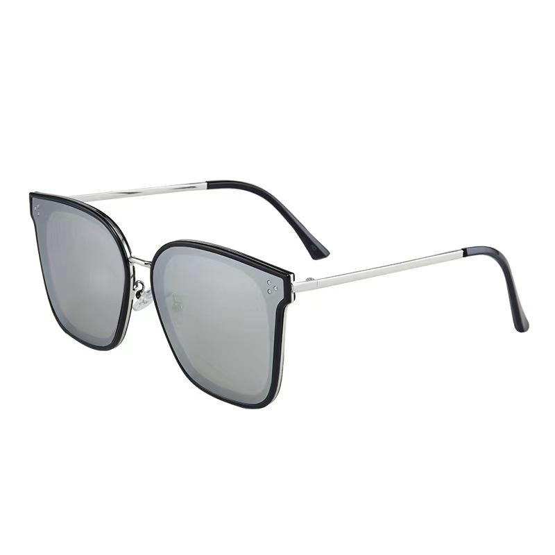 New Arrival Style Sun Glasses for Men Korean Style Large Size Anti-glare Sunglasses Women UV Shielding Travel Use Men Sunglass