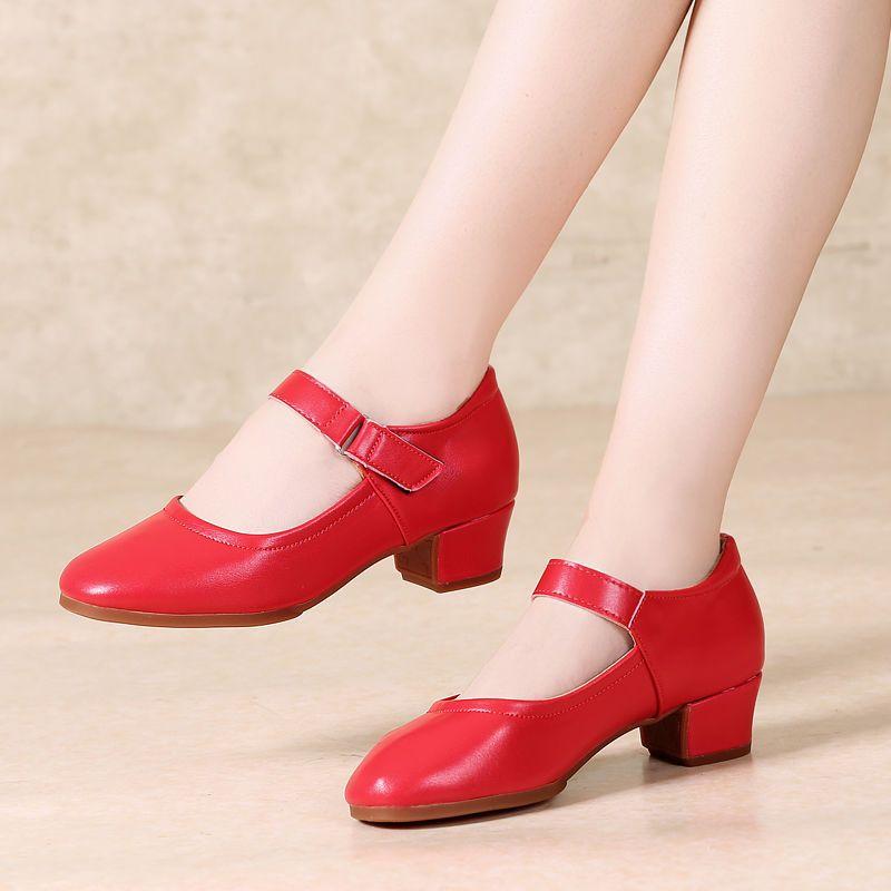 Кожаные туфли на среднем каблуке с мягкой подошвой красные для социальных танцев для среднего и пожилого возраста, нескользящие, на высоком каблуке, танцевальные женские туфли