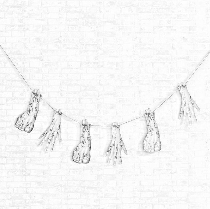 Halloween Decoration Blood Knife Pulling Flag Broken Hands And Feet Pull Flower Blood Handprint Cordon Bat Pulling Flag Banner Blood Halloween