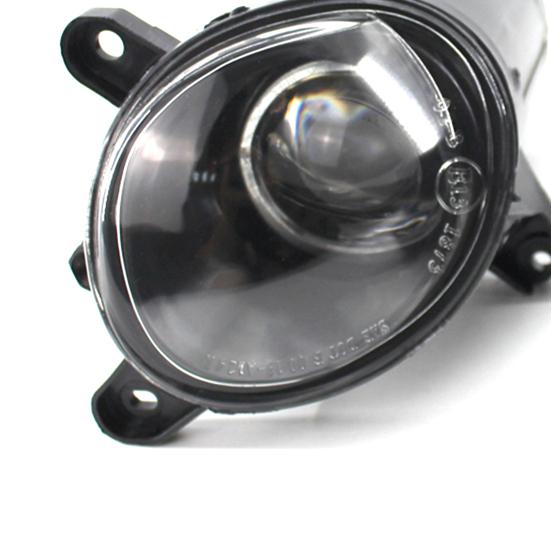 Легкая противотуманная фара, износостойкий АБС, легкая установка