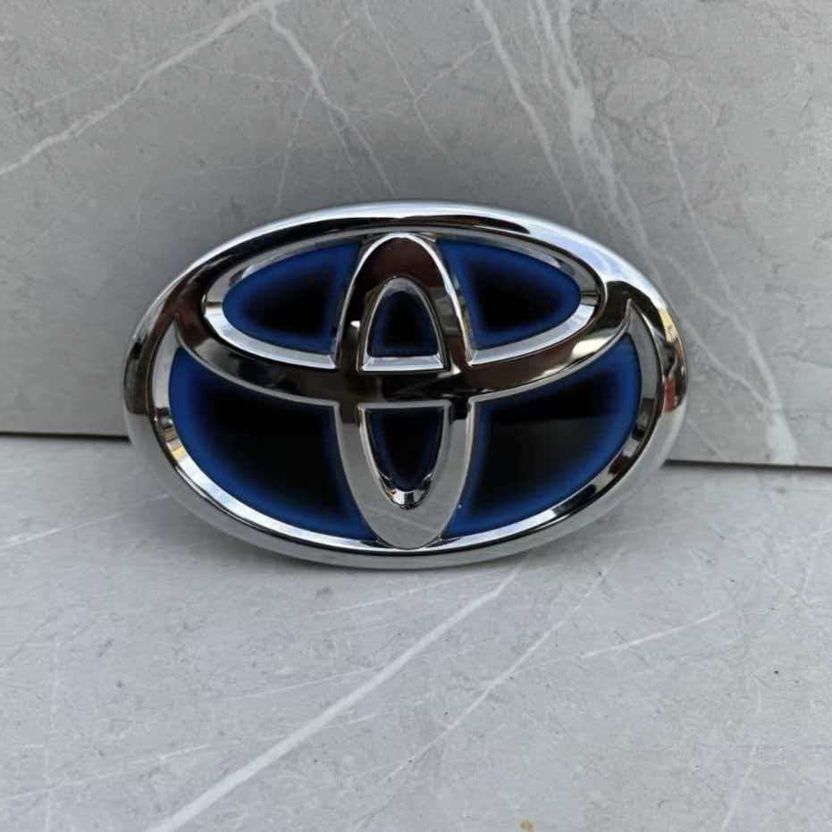 For Toyota C-HR Genuine OEM Toyota Camry Avalon Prius Hybrid Front Grille Emblem 75310-47010