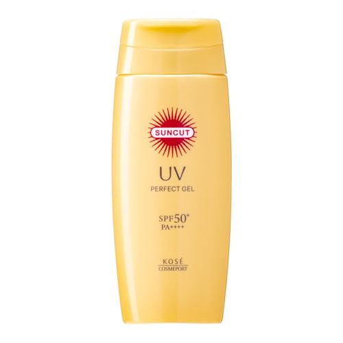 В качестве бонуса прилагается солнцезащитный гель Suncut KOSE Perfect UV Gel SPF50+ PA++++.