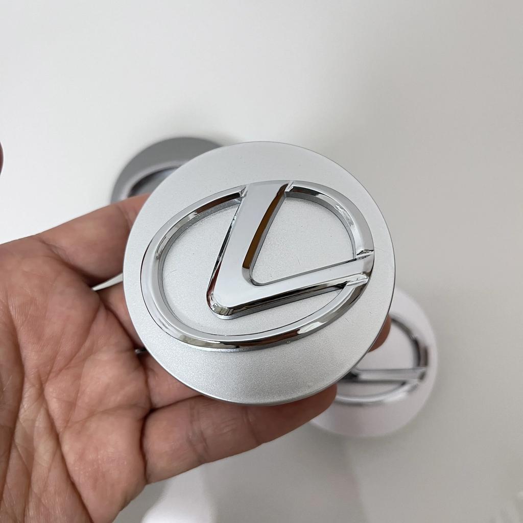 UKXU2 4pcs 62mm Wheel Hub Center Caps For Lexus Badge Cover Hubcaps for NX200T ES200 ES350 IS300 RX240 GS450h LS500h Car Accessories