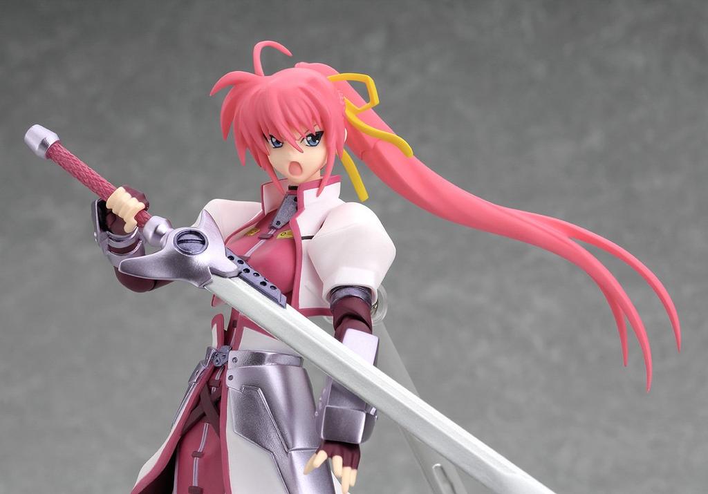 Figma Magical Girl Lyrical Nanoha StrikerS Signum Knight Clothes Ver.