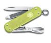 VICTORINOX Classic ALOX Classic Colors Lime Twist Нож Швейцарской Армии Нож Товары для Предотвращения Катастроф Отдых на Природе Кемпинг Подарок Ножницы Плоская Отвертка