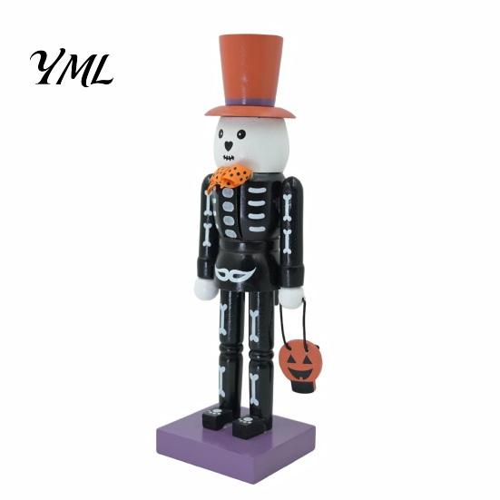 Pumpkin Basket Table Centerpiece Halloween Nutcracker Wooden Figurine, Hand-Painted Skeleton Soldier Ornament, Retro Spooky Desk Decor Style