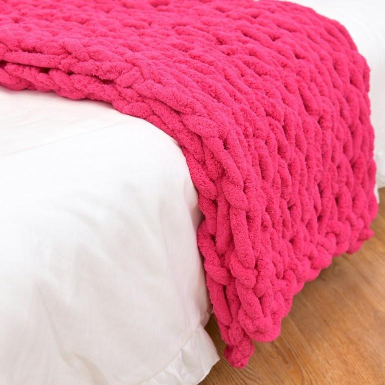 Knit Throw Blanket 20" X 25",Hand Made Large Chenille LoopBYarn Fluffy Throws for Couch Bed, Big Crochet Thick Woven Blanket
