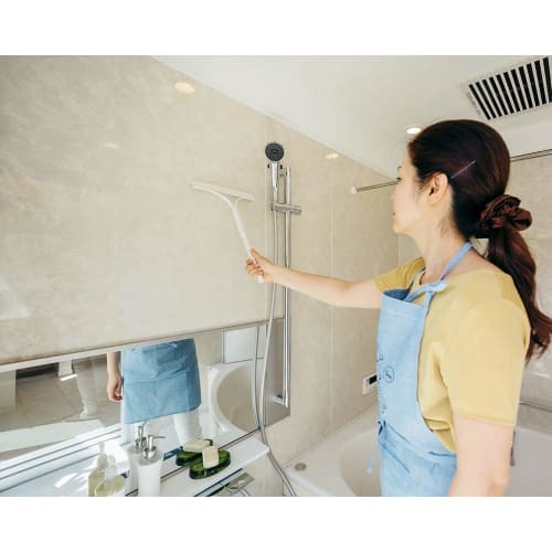 Yamazaki Sangyo Bathbon-kun Squeegee, Slightly Stretchy, Storage Suction Hook Included, 182503