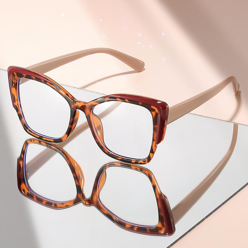 Ретро очки-кошачий глаз с контрастным цветовым дизайном — это модные и универсальные очки с защитой от синего света.