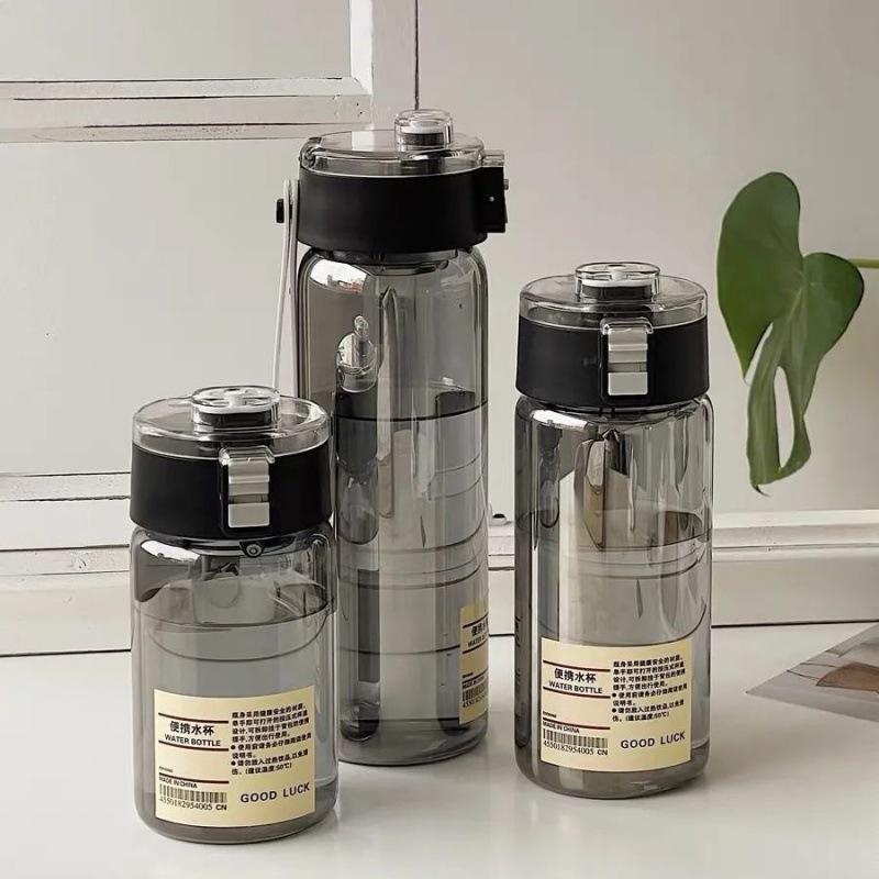Water bottle unprinted plastic water cup high value male and female students simple accompanying cup outdoor with tea compartment with handle cup