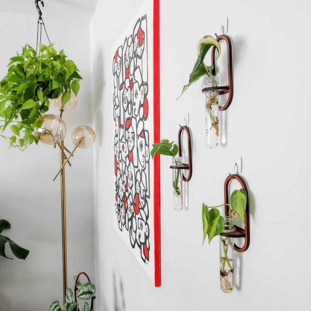 Plant Propagation Station Wall Hanging Wooden Plant Terrarium for Hydroponics Home Office Decor Test Tube Propagate Air Plant Cutting Holder
