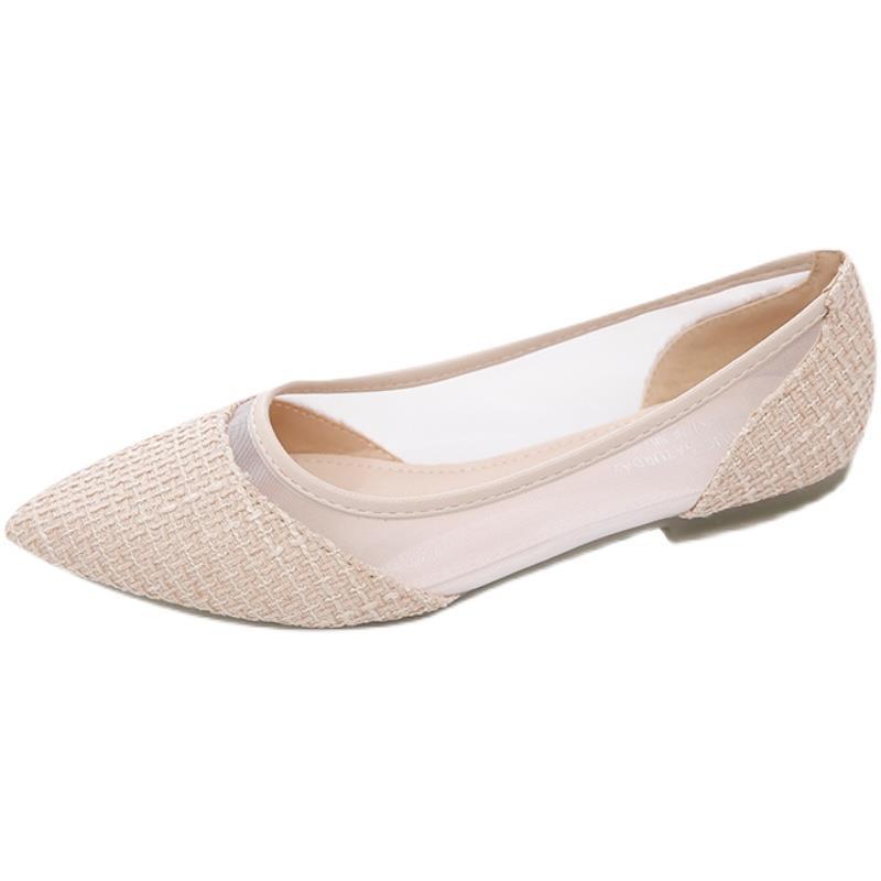 Туфли на плоской подошве с сеткой. Женские летние милые и простые туфли в горошек на мягкой подошве. Туфли на плоской подошве с острым носком и неглубоким горлом.