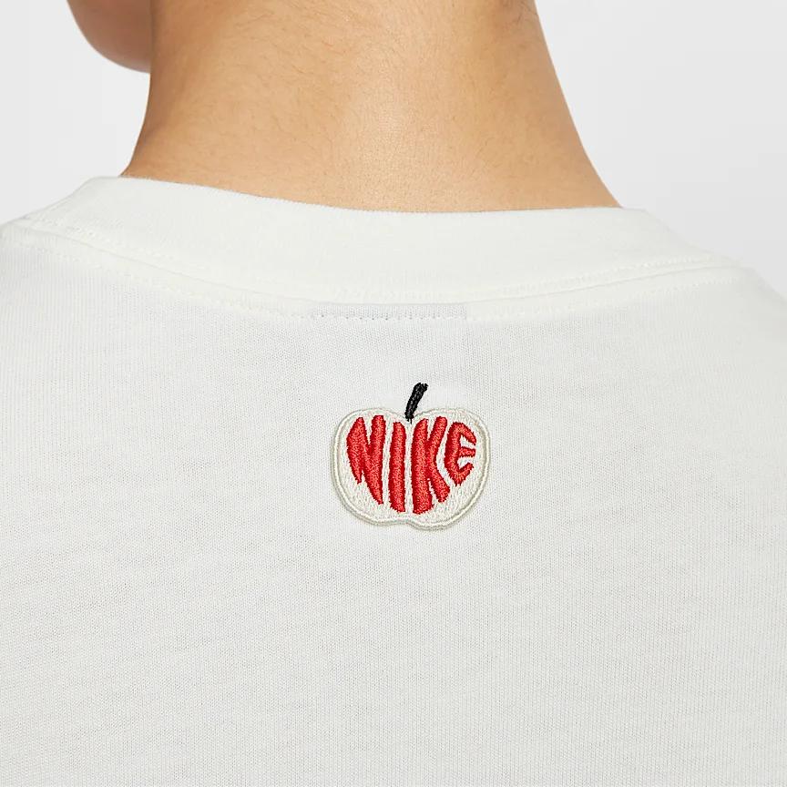 Nike Спортивная одежда Оверсайз Повседневная Удобная Футболка с коротким рукавом и круглым вырезом Женские футболки Парусиново-белый IB5577133