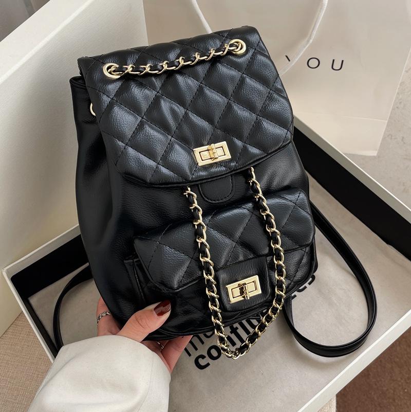 Школьный рюкзак женский весенний студенческий рюкзак большой вместимости 2025 новый модный ромбовидный с цепочкой легкий дорожный рюкзак