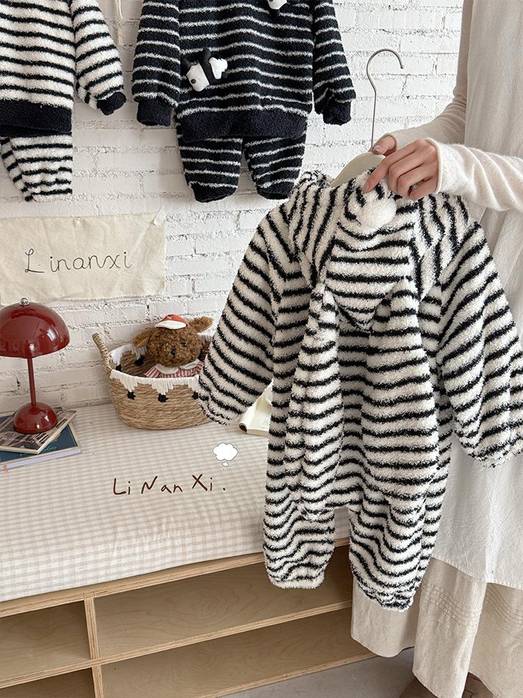 88291 Детский зимний полосатый комбинезон и 25 новых детских теплых комплектов из кораллового флиса размера Small/Medium