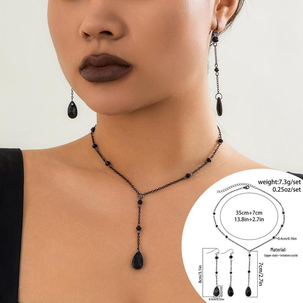 Ретро Готическое Ожерелье с Кисточкой из Капель Крови и Подвеской из Кристалла Крови для Женщин