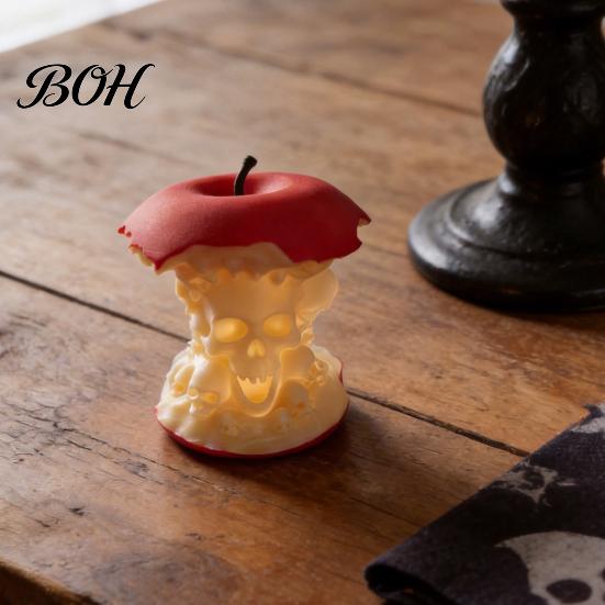 Small Resin Skull Decor Apple Core Ornament, Dark Themed Desk Figurine, 3D Printed Fashionable Niche Furnishings Realistic Statue, Gothic Collectible
