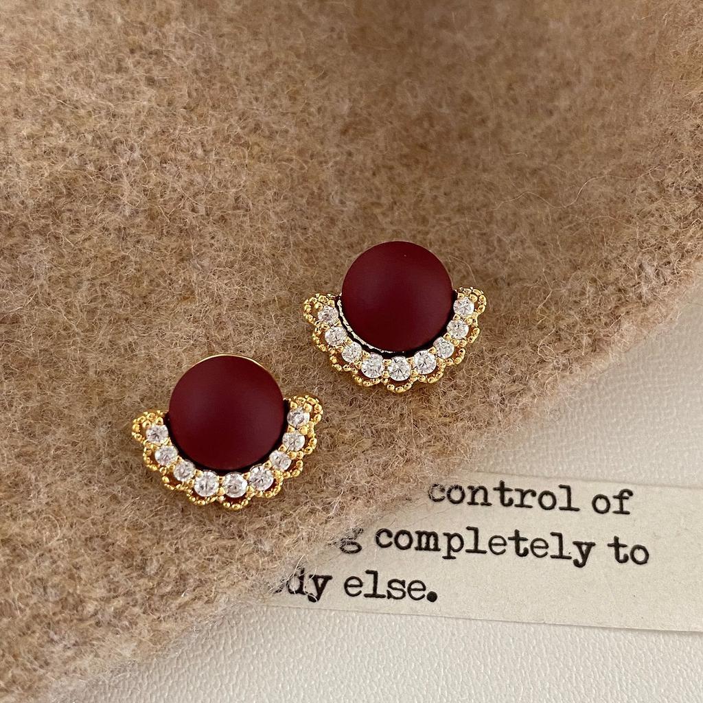 Серебряная игла S925 нишевые огромные красивые кружевные кружевные красные серьги-гвоздики французские легкая роскошь изысканные серьги