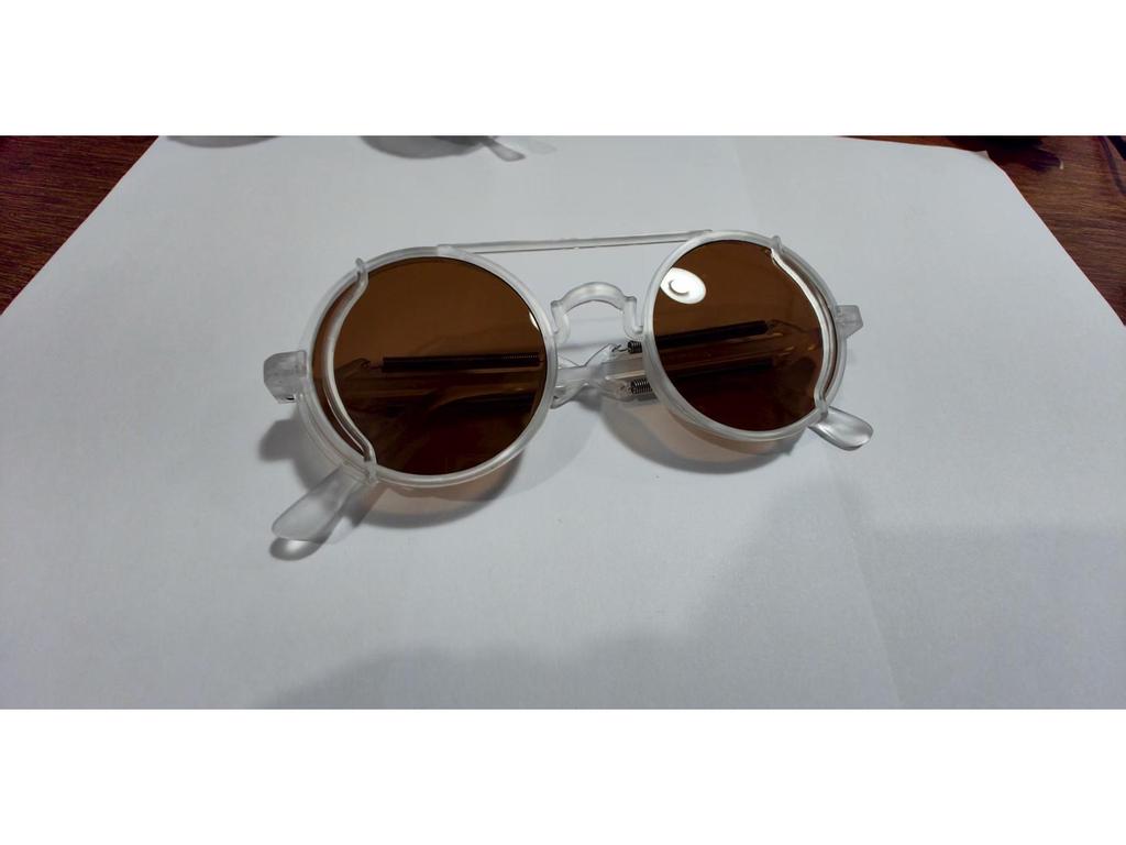 Солнцезащитные очки в круглой оправе с двойным лучом в европейской и американской оправе и цветными пружинными ножками