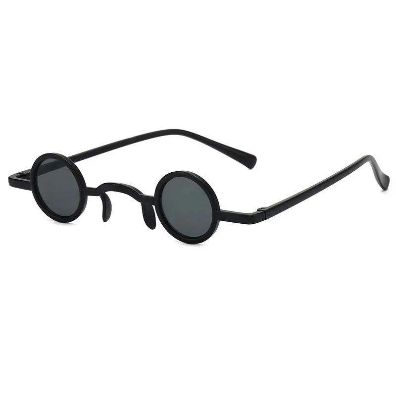 Vintage Rock Punk Man Sunglasses Classic Small Round Sunglasses Women Wide Bridge Metal Frame Black Lens Eyewear Driving